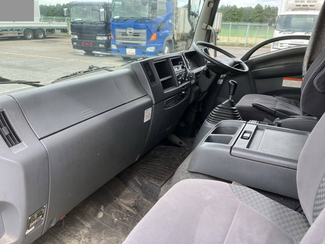 いすゞフォワードアルミウイング中型（4t）[写真29]