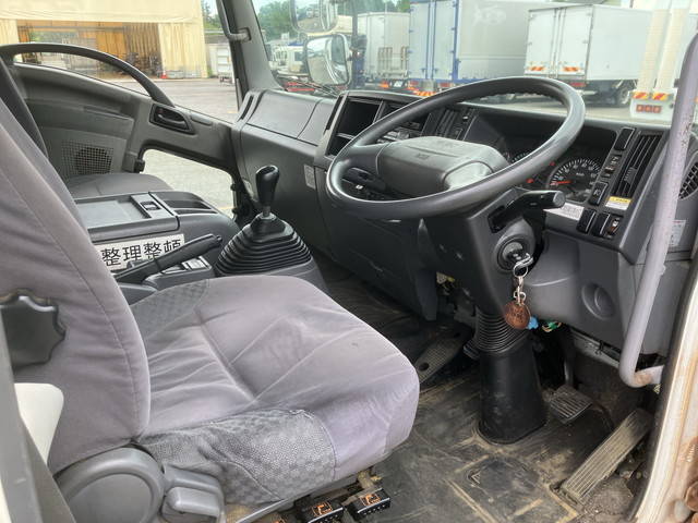 いすゞフォワードアルミウイング中型（4t）[写真33]