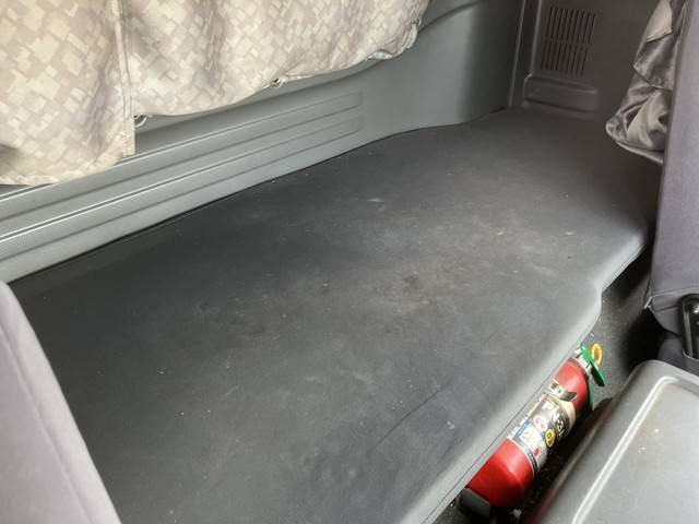 いすゞフォワードアルミウイング中型（4t）[写真34]