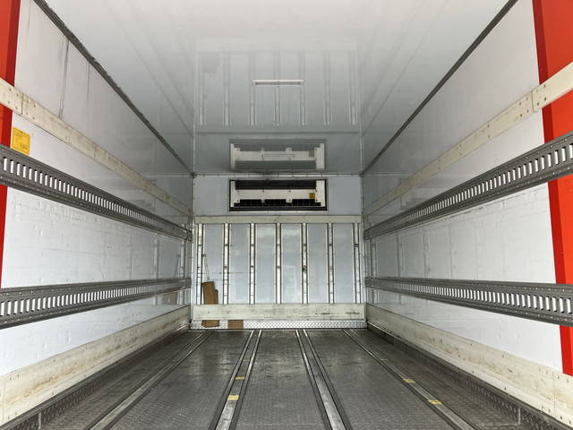 日野レンジャー冷凍車（冷蔵車）中型（4t）[写真11]