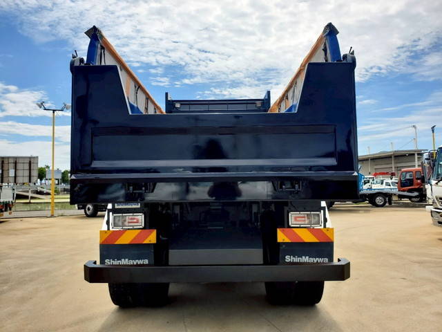 日野プロフィアダンプ大型（10t）[写真05]