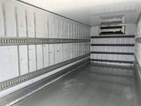 いすゞフォワード冷凍車（冷蔵車）中型（4t）[写真10]