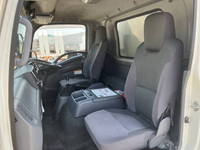 いすゞフォワード冷凍車（冷蔵車）中型（4t）[写真32]