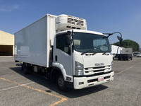 いすゞフォワード冷凍車（冷蔵車）中型（4t）[写真03]