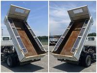 三菱ふそうキャンターダンプ小型（2t・3t）[写真14]