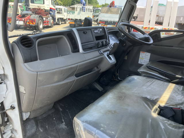 三菱ふそうキャンターダンプ小型（2t・3t）[写真29]