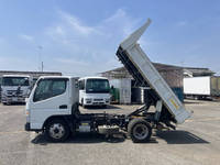 三菱ふそうキャンターダンプ小型（2t・3t）[写真07]