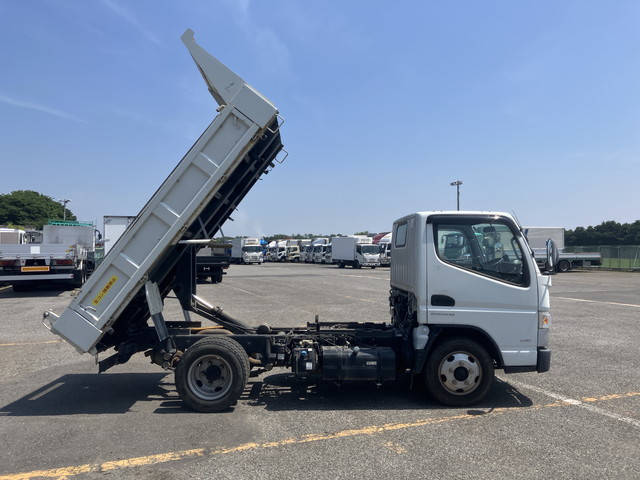 三菱ふそうキャンターダンプ小型（2t・3t）[写真08]