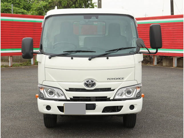 トヨタトヨエース平ボディ小型（2t・3t）[写真03]