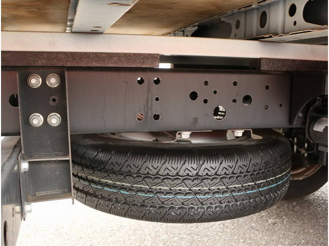 トヨタトヨエース平ボディ小型（2t・3t）[写真30]