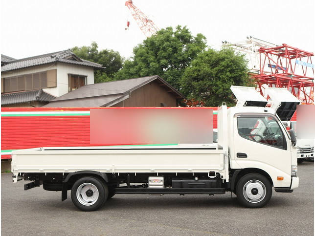 トヨタトヨエース平ボディ小型（2t・3t）[写真04]