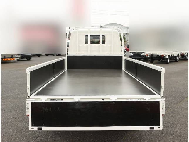 トヨタトヨエース平ボディ小型（2t・3t）[写真08]