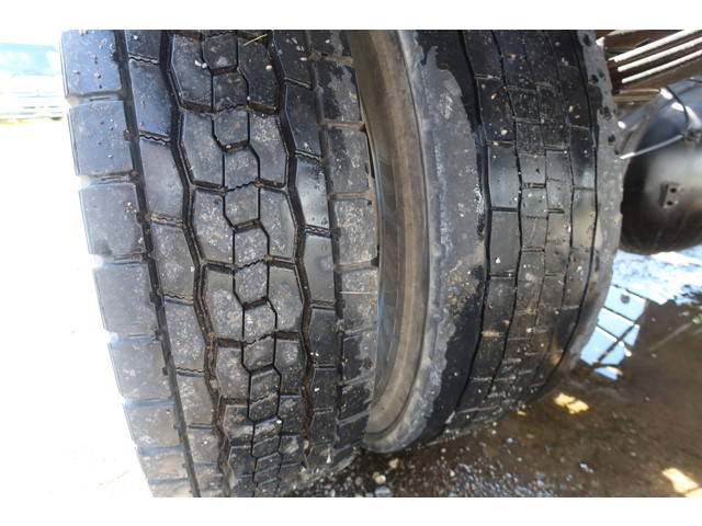 三菱ふそうファイターコンテナ専用車増トン（6t・8t）[写真11]