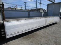 三菱ふそうスーパーグレートアルミウイング大型（10t）[写真21]