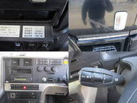 三菱ふそうスーパーグレートアルミウイング大型（10t）[写真24]