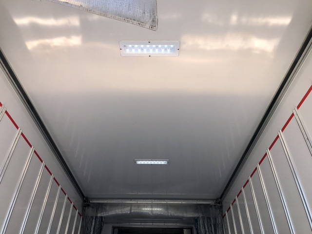 日野デュトロ冷凍車（冷蔵車）小型（2t・3t）[写真11]