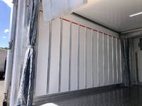 日野デュトロ冷凍車（冷蔵車）小型（2t・3t）[写真13]