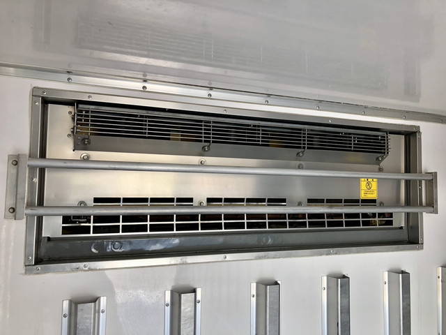 日野デュトロ冷凍車（冷蔵車）小型（2t・3t）[写真14]