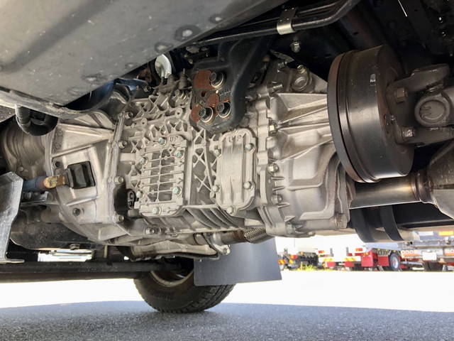 日野デュトロ冷凍車（冷蔵車）小型（2t・3t）[写真19]