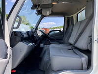 日野デュトロ冷凍車（冷蔵車）小型（2t・3t）[写真27]