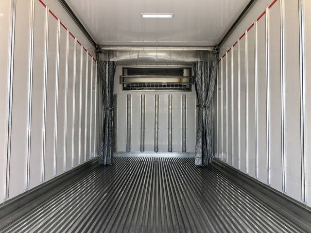 日野デュトロ冷凍車（冷蔵車）小型（2t・3t）[写真09]