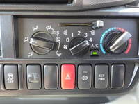 トヨタダイナアルミバン小型（2t・3t）[写真11]