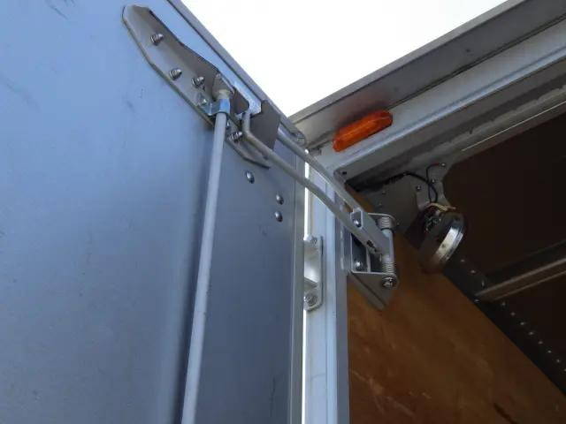 トヨタダイナアルミバン小型（2t・3t）[写真18]