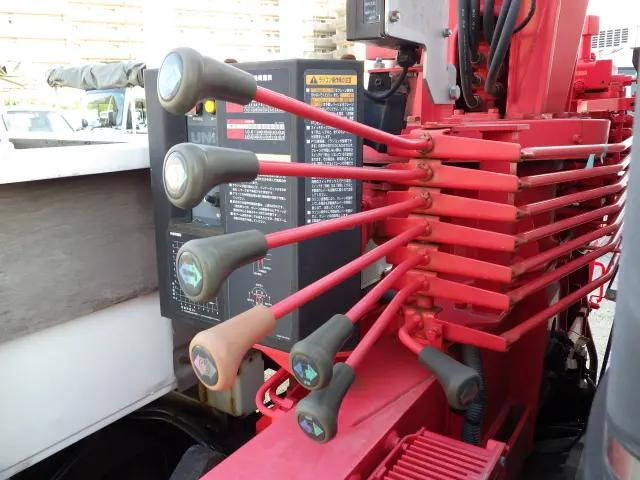 トヨタダイナクレーン3段小型（2t・3t）[写真10]