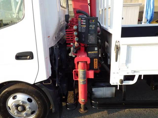 トヨタダイナクレーン3段小型（2t・3t）[写真11]