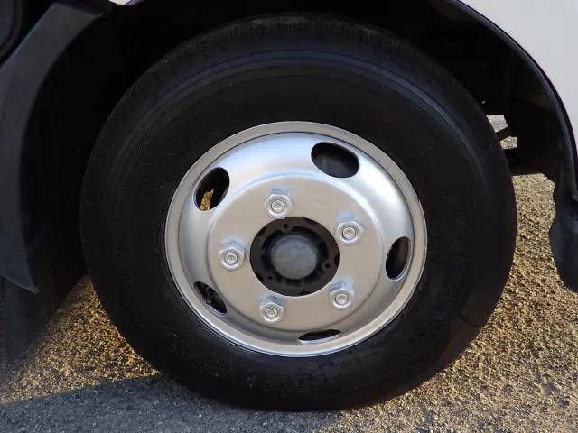 トヨタダイナクレーン3段小型（2t・3t）[写真15]