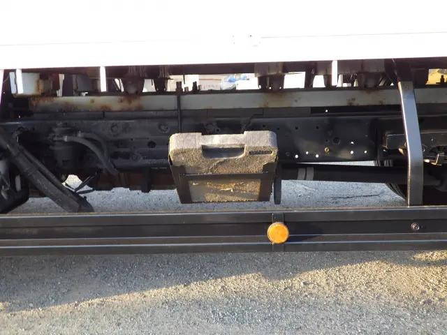 トヨタダイナクレーン3段小型（2t・3t）[写真20]