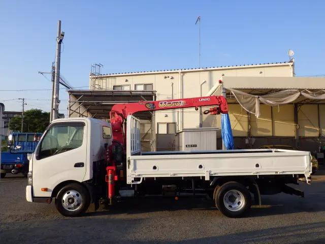 トヨタダイナクレーン3段小型（2t・3t）[写真03]