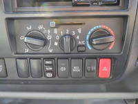 トヨタダイナクレーン3段小型（2t・3t）[写真33]