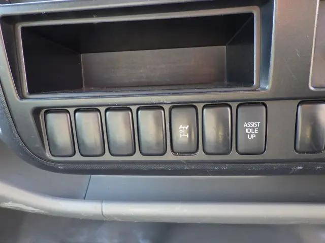 トヨタダイナクレーン3段小型（2t・3t）[写真34]