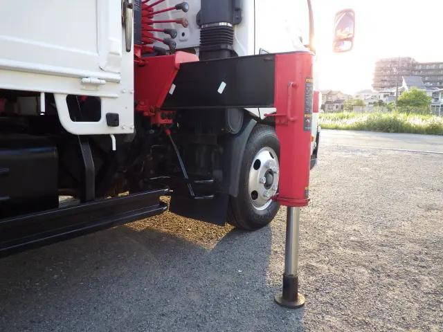 トヨタダイナクレーン3段小型（2t・3t）[写真08]