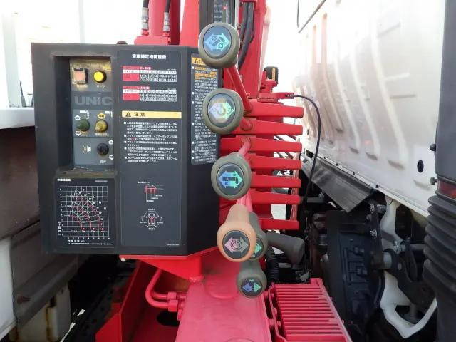 トヨタダイナクレーン3段小型（2t・3t）[写真09]