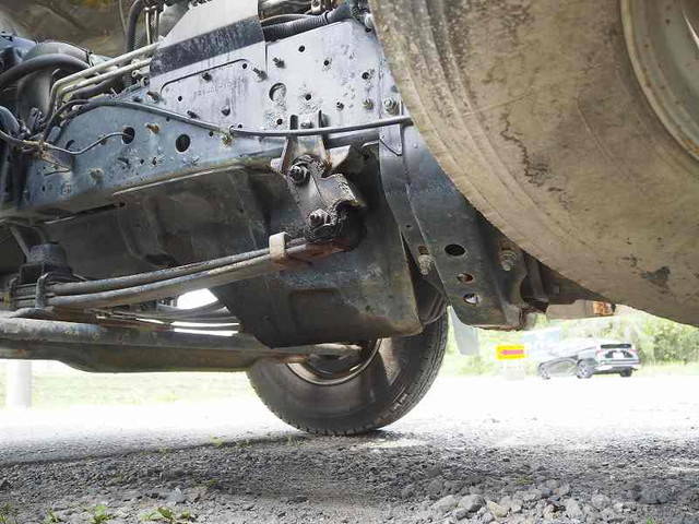 日野レンジャーダンプ中型（4t）[写真27]