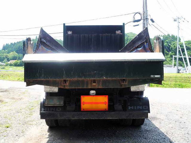 日野レンジャーダンプ中型（4t）[写真06]