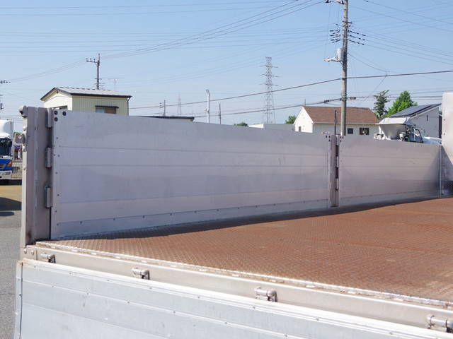 三菱ふそうファイターアルミブロック増トン（6t・8t）[写真13]