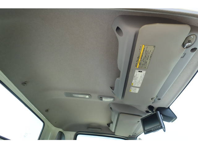 日野デュトロパッカー車（塵芥車）小型（2t・3t）[写真29]