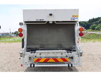 日野デュトロパッカー車（塵芥車）小型（2t・3t）[写真06]