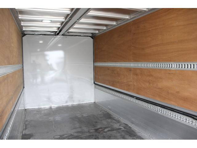 UDトラックスコンドルアルミウイング中型（4t）[写真17]