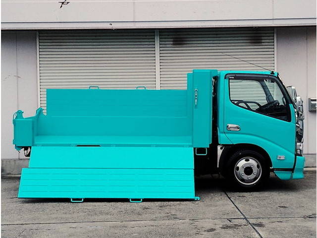 トヨタトヨエースダンプ小型（2t・3t）[写真14]