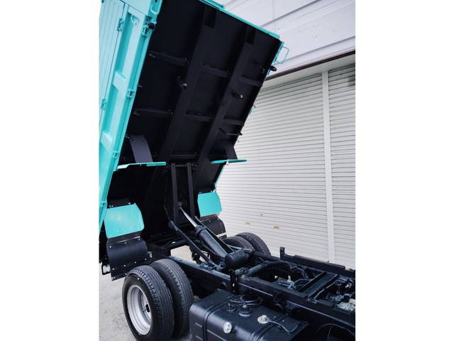 トヨタトヨエースダンプ小型（2t・3t）[写真15]