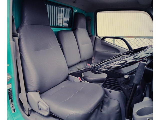 トヨタトヨエースダンプ小型（2t・3t）[写真24]