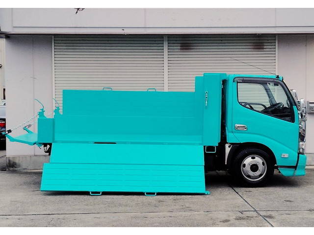 トヨタトヨエースダンプ小型（2t・3t）[写真09]