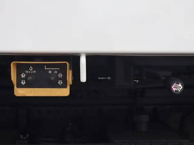 いすゞエルフセーフティローダー小型（2t・3t）[写真13]