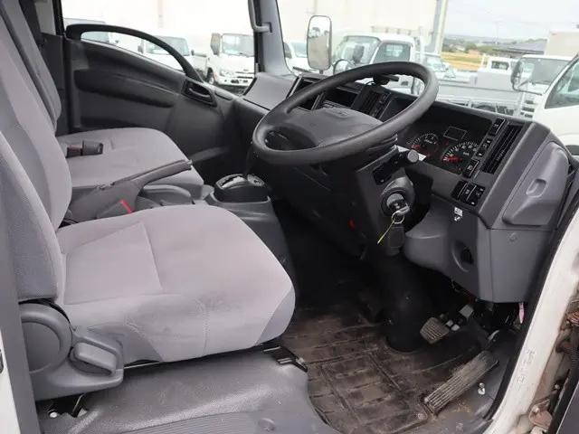 いすゞエルフセーフティローダー小型（2t・3t）[写真28]