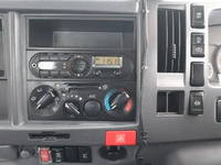 いすゞエルフセーフティローダー小型（2t・3t）[写真35]