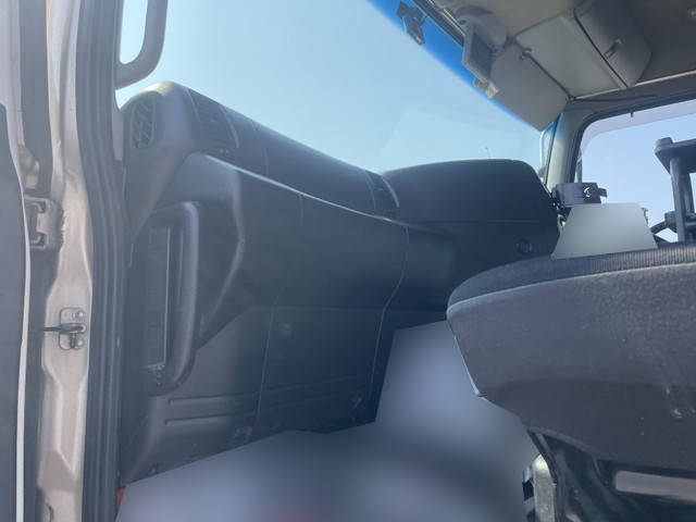 日野プロフィア深ダンプ（土砂禁ダンプ）大型（10t）[写真27]